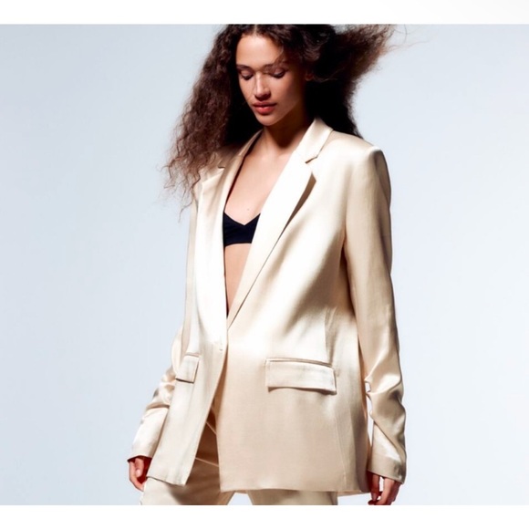 Zara Satin Suit - Picture 1 of 6